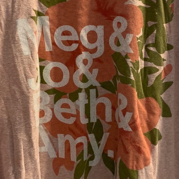 Only worn a few times Perfect for the BookTok Babes! Little Women t-shirt - Picture 1 of 5